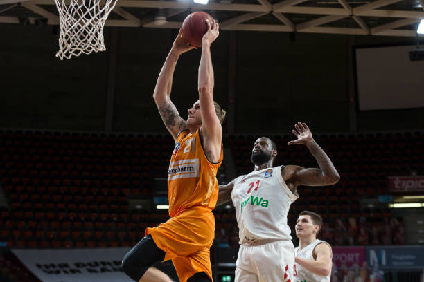 是一支正在 是一支正在