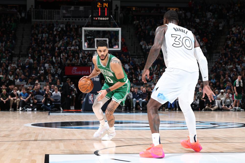 A板凳席上 A板凳席上