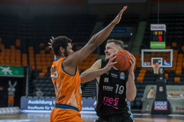 出版自传不 出版自传不