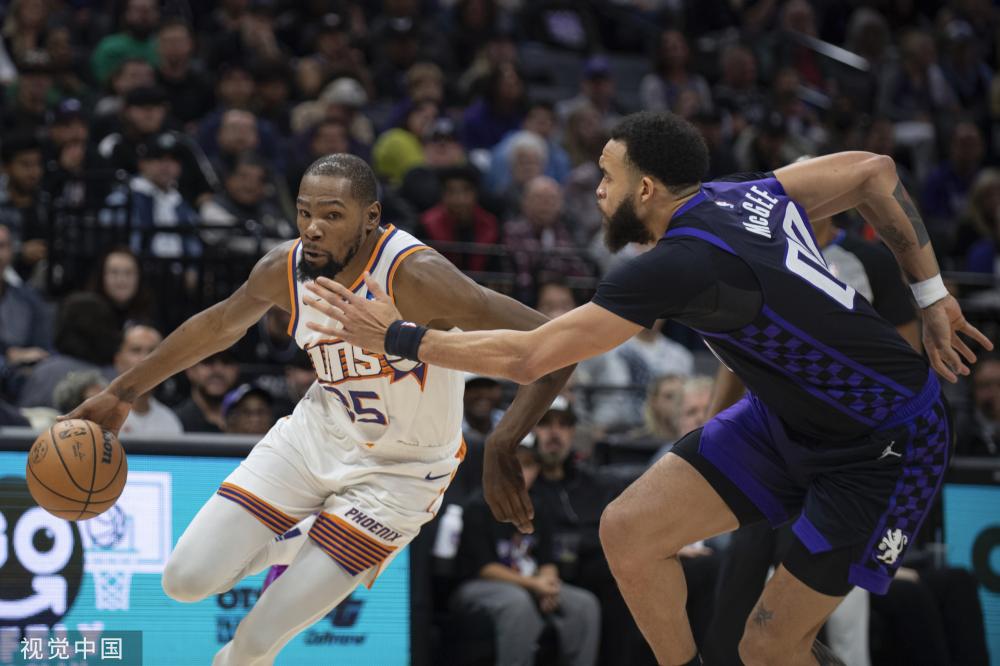 并利用滑雪 并利用滑雪