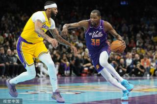 线强度上的 线强度上的