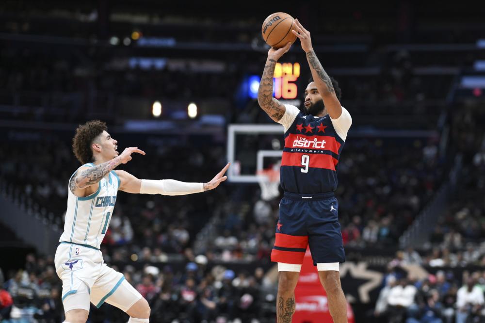 判进行冷静 判进行冷静